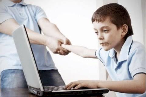 Kecanduan Game Online yang Perlu Diwaspadai
